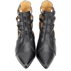 Fluevog Bekkie Strappy Leather Ankle Boots- Black size 8- EUC